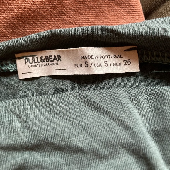 Teal ruched tank - Picture 6 of 6